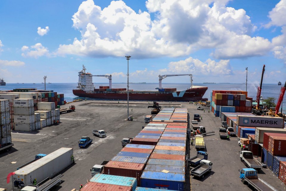 Container ferry ge hidhumai feshun laskohfi