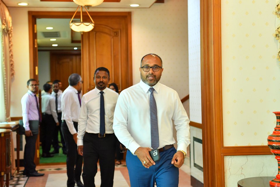 Shamaan ge thuhumathu dhogukoh, kan hingigoi saafukohdheyn Ihusan fuluhunnah angaifi