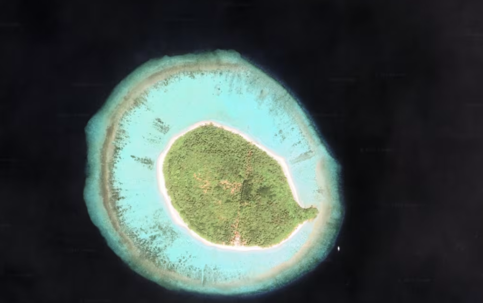 Villa in R. atholhugai tharaggee kuraa furathama resort December gai hulhuvanee