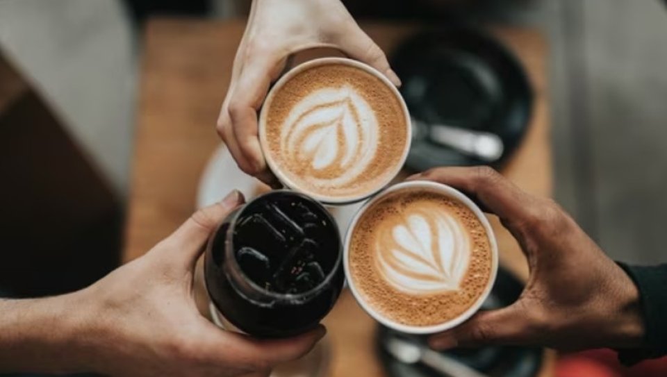 Dhuvaalaku 5 thashi coffee in hithuge balithakaai hakuru balin dhuru kohdhey: dhiraasaa