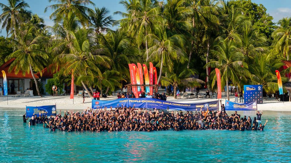 Ehvaguthehgai emme gina meehun snorkeling hedhumuge dhuniyeyge record BML ah 