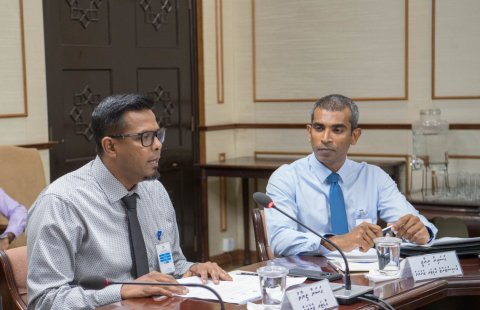 Kaaboa thakethi foarukoh dhinee ethah gunaeh bodu agu gai