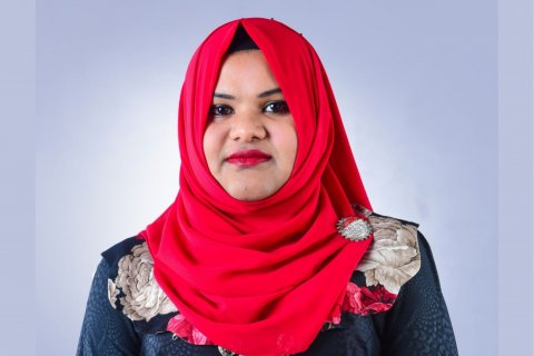 Vazeefaa aa behey traibunal ge raees kamah Aminath Abdulla Zuhair