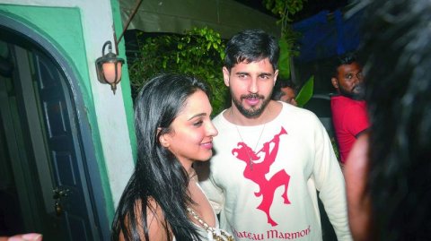 Sidharth aai Kiara ulhenee loabeege gothun gulhigen kan haamavejje 