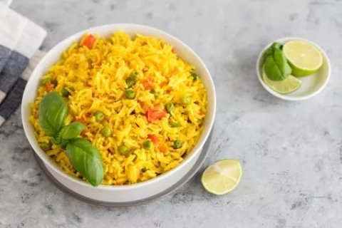 Roadha Malaafaiy: Thai Yellow Rice