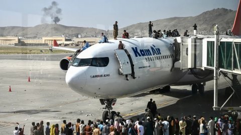 Afghanistanun furi flightehge furolhuge therey gai meehaku thaashive maruvejje