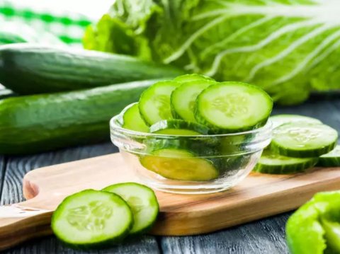 Cucumber: Nukai dhoo kohlaa varuge ehcheh noon!