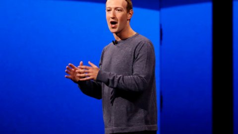 6 gadi iru thereygai Mark Zuckerberg ah 7 bilion dollaruge gellumeh!