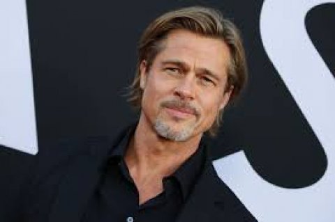 Brad pitt fenvaranee dhe haftha in 1 dhuavhu!