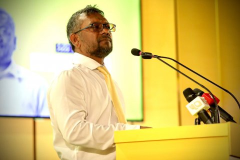 Fayyazge inzaaru Nasheed ah: Ihthiraam kurumuge gothun beleyny vaki hisaabakah