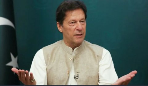 Pakistan ge Inthikhaabu: Gina gondi jalugai hunnevi Imran Khan ah thaaeedhu kuraa candide innah