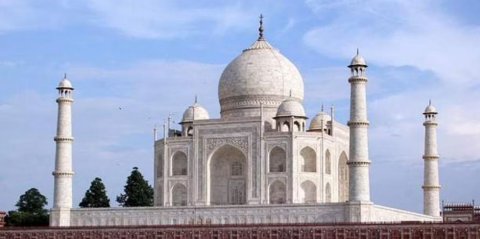 Thalhulevifaivaa Taj Mahal ge kotari thakugai sirreh foruvifai veytha?