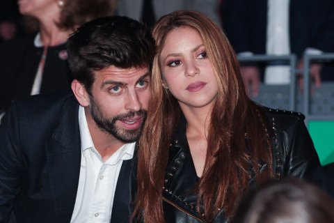 Shakira ah Pique dhin raddhuthah aammun balaeh nugai