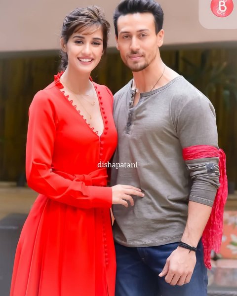 6 aharu fahun Tiger Shriff aai Disha Patani rulhivejje