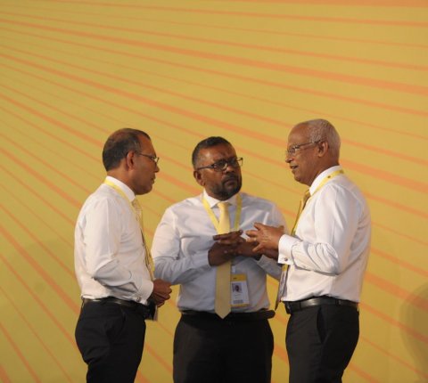Raees Nasheed hudhdha nuhoadhaa haruge beynun kuravvaa kamah Fayyaz  bunefi