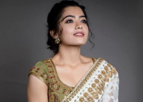 Rashmika dheke meehun rulhi anna sababakee meetha?