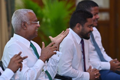 Evves meehakah aniyaa eh nukuran: Raees Solih