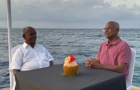 Raees solih uhchu aai bahdhalu kurahvaifi