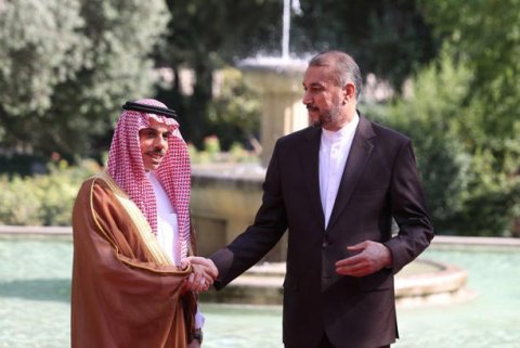 Saudi ge foreign Minister Iranah vadaigenfi 