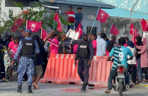 Raees aa dhekolhah adu ufulumuge thereygai hingi hamanujehumun 3 meehun hayyaru kohfi