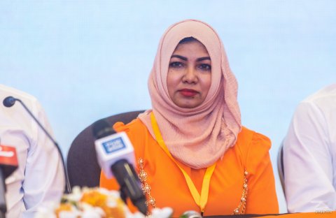 Rafiyya ah hamalaa dhin massala thahugeeg kuranee