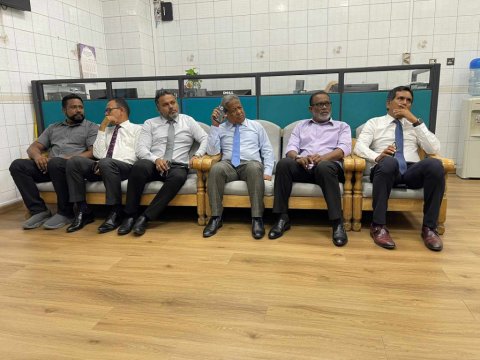 Raees Yameen ge massala thaaval nukuraathy anekaaves idhikolhun High Court ah