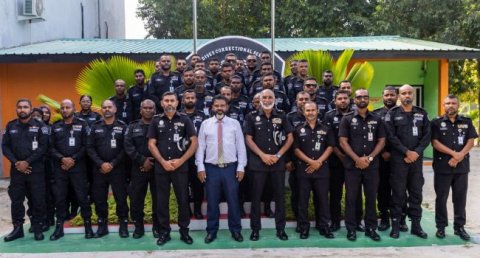 Budget ge dhathikan huri namaves gaidheenaa officerunge accomodation ragalhu kuranee 