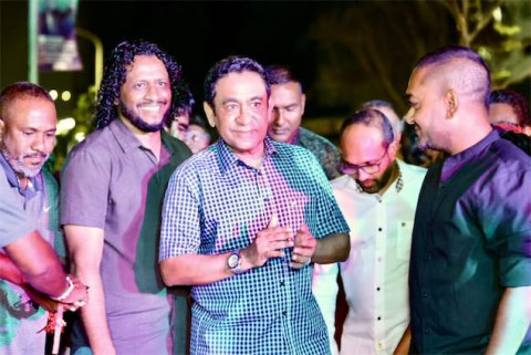 Raees Yameen maahefumeh gai baiverivumun fiyavalu alhaane kamah corrections in bunefi