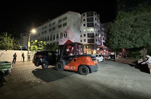 Rey ekani Male' ge maguthakun 48 ulhandhu tow koffi