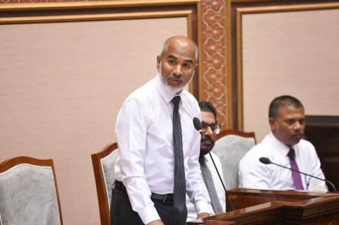 Dhiraasee Aharu january ga fashan 70% meehun beynunvey: education minister