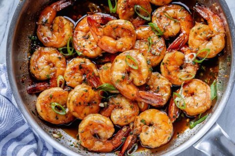 Roadha Malaafaiy: Seafood kamudhaanama Honey Garlic Shrimp