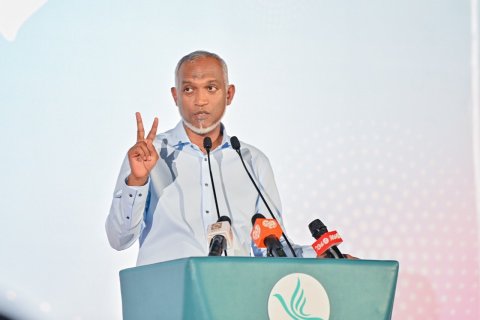 Raees Muizzu ge bas; Vaudhuthah fuhdhan 200 ah vure gina bill faas kuran jehey