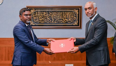 Advisor naseer foreign ministry ah badhal koffi