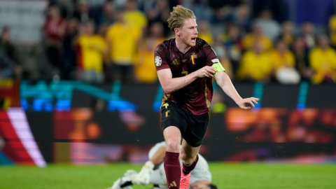 Kevin De Bruyne ge molhu kulhumaa eku Belgium muhinmu molheh hoadhaifi