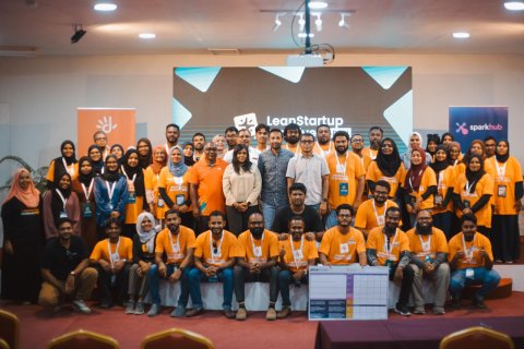 Dhiraagu aai Sparkhub'un Lean Startup Addu edition workshop bavvaifi