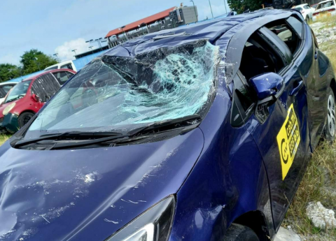 Tow kuri taxi akah libunu gellunthan fuluhun maraamaathukoh dhenee