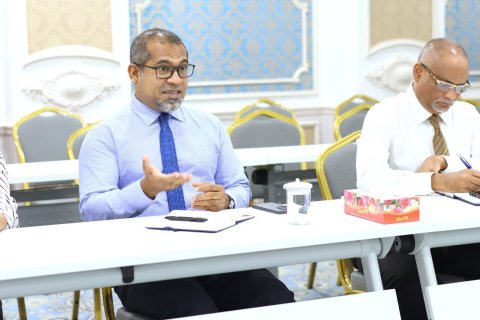 Minister Khaleel Hulhumale in 3.1 million rufiyaa ah flat eh ballavaigenfi