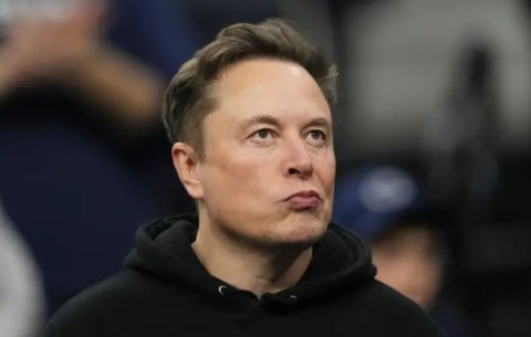 Enme fahun sarukaaru dhookoh Elon amilla kunfuni Tesla ah!