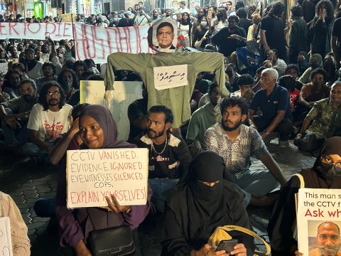 Zuvaanun ge silsila muzaahara ge baiverin sarukaaru ge kibain demand kuranee 10 kamakah!