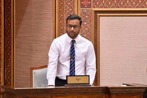Flat committee ge report gellijje, kuri haradhu ves bune nudhevunu