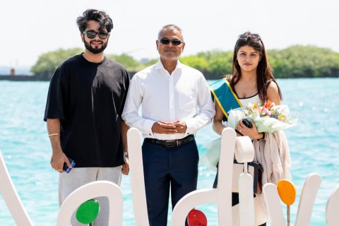 Mi aharu ge 1 million vana fathuruveriya akee india ge kajal singh