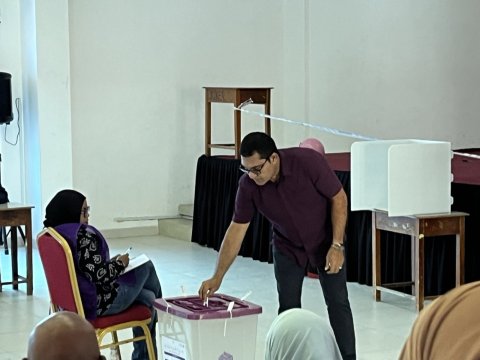 Addu city in vakivaan feneytho balan baavvaa inthihaabu ge vote lun fashaifi