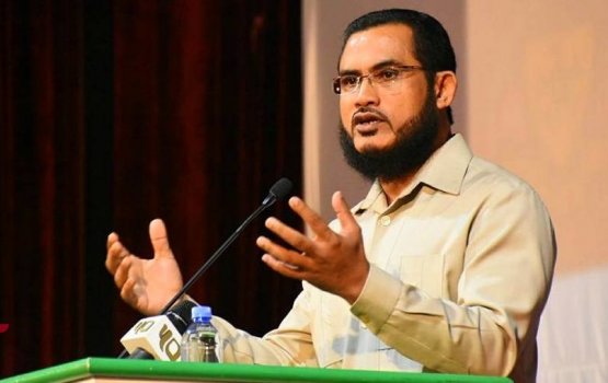 Barulamaanee gennan ulhenee laadheenee agenda kaamiyaabu nuvegen: Ilyaas