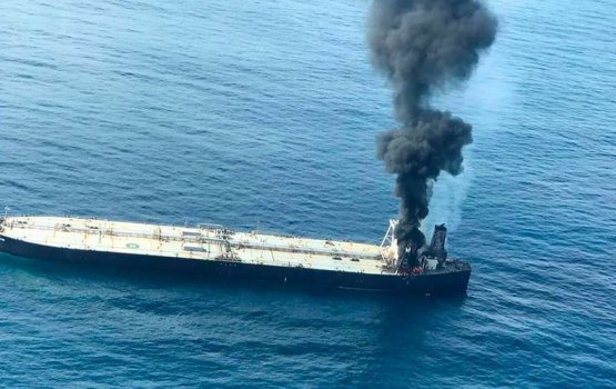Sri Lanka kairin roavi theyo tanker ah libunu gellun dhiraasaa kuranee