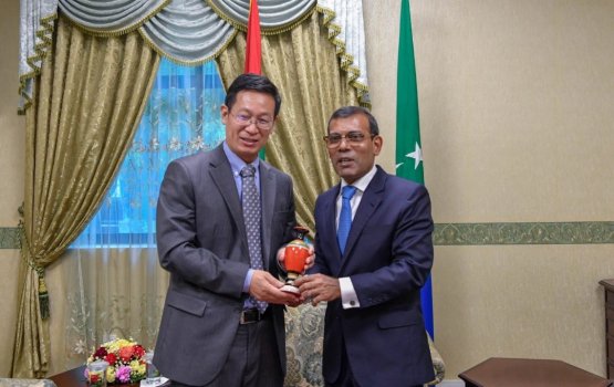 Raees Nasheed dhekiki vahakatha kah China in rahdhu dheefi