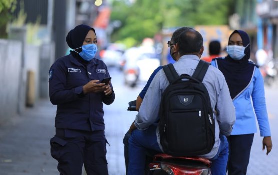 MNDF aai Polihuge 6,518 muvazzafunnah 44.5 million rufiyaa dheefi