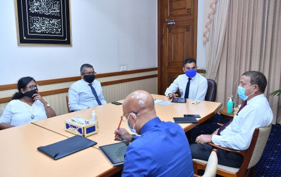 Male'gai park kurumaai traffic ge massala thakaa beheygothun mashvaraa koffi