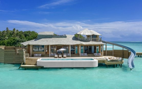 Dhuniyeyge emme bodethi moodhu kotari thah Soneva fusheegai