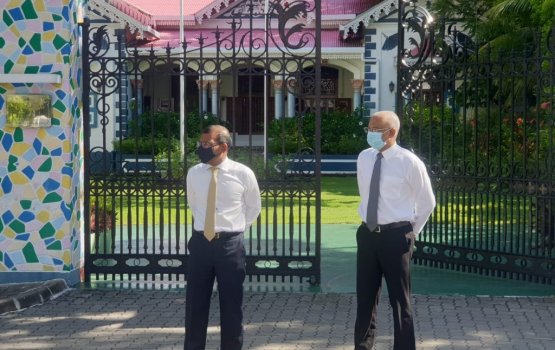 Barulamaanee nizaamah thaaeedheh nukuravvaa kamah raees Solih vidhalhu vejje