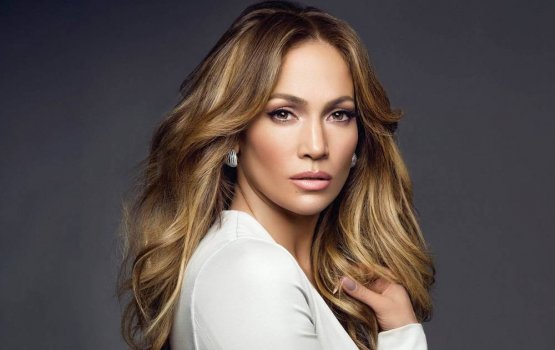 Sirru brand ehge ishaaraathakaaeku JLoge fannun samaalu kamah!